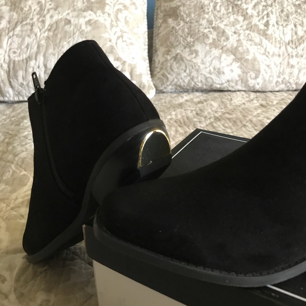 Quipid Booties - Picture 3 of 4